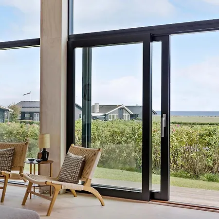 בית נופש 3 Bedroom Lovely In